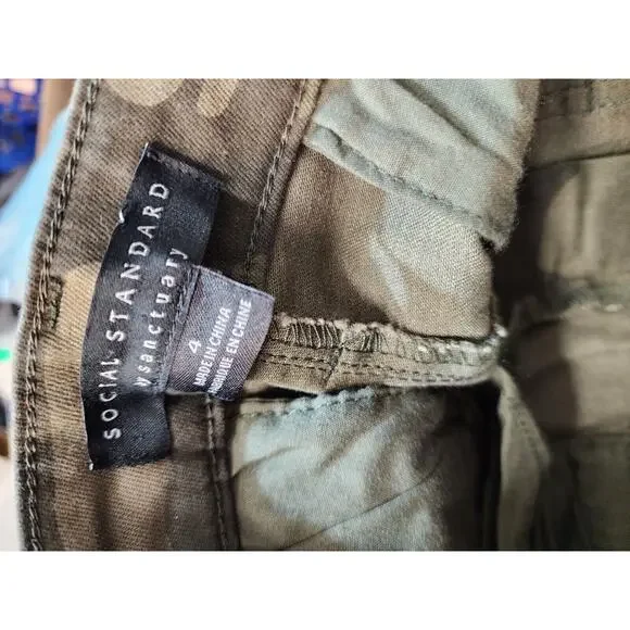 Social Standards Pants Womens Size 4 Army Camouflage Green Utility Ankle 1184 - Picture 4 of 13